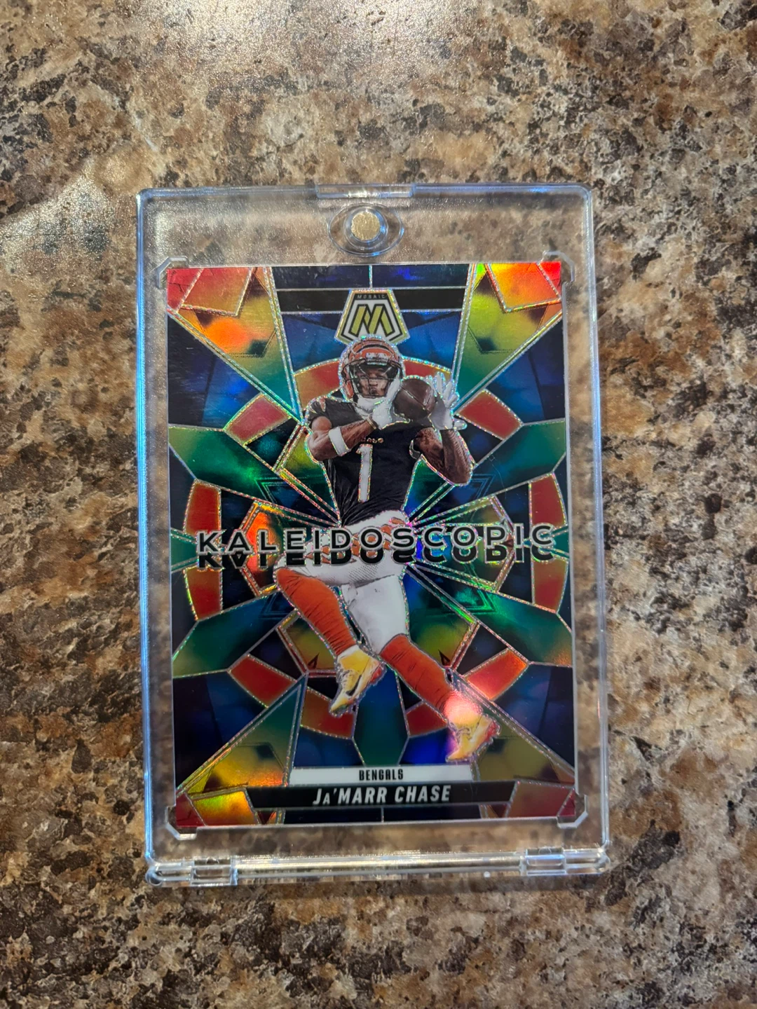 2025 Panini Mosaic Ja'Marr Chase "Kaleidoscopic" Case Hit - photo 4