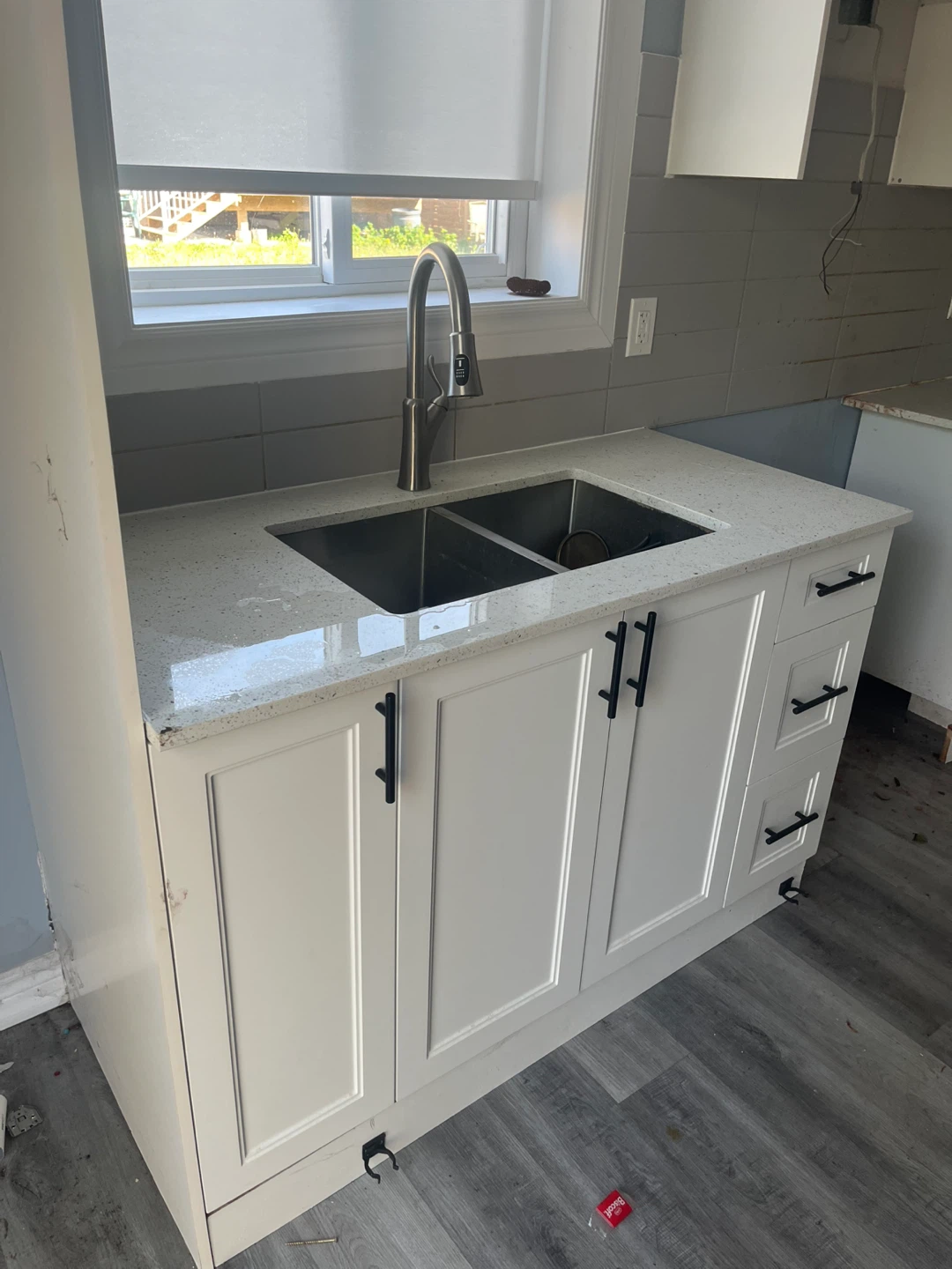 Marble Countertops and kitchen cabinets