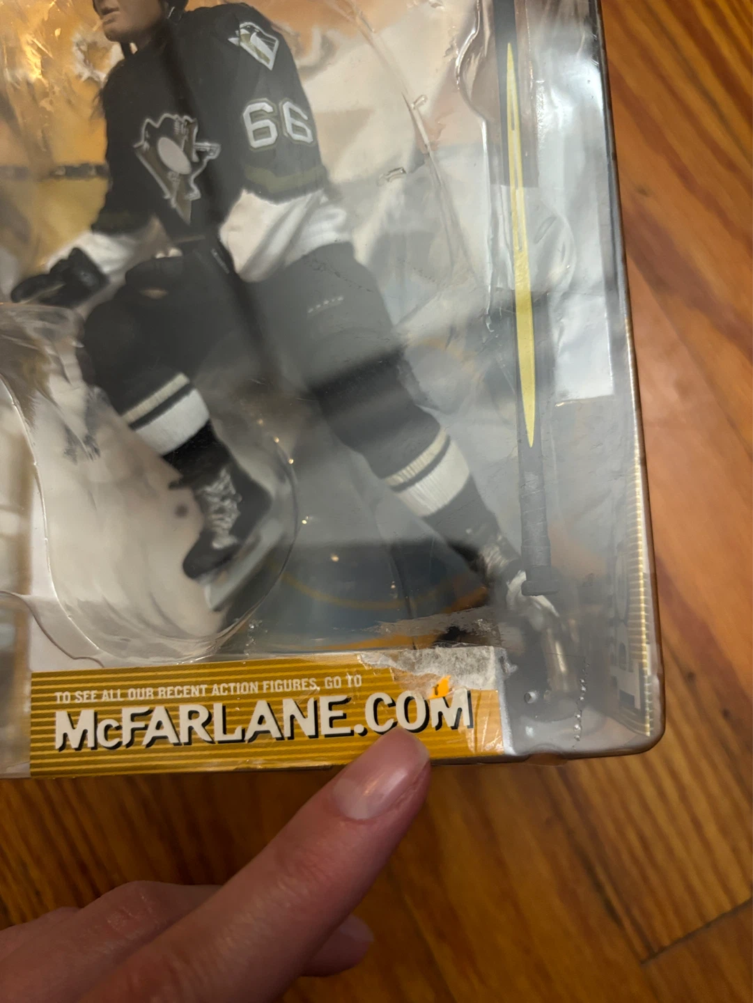 McFarlane NHL Sports - Series 2 Mario Lemieux figure - photo 5