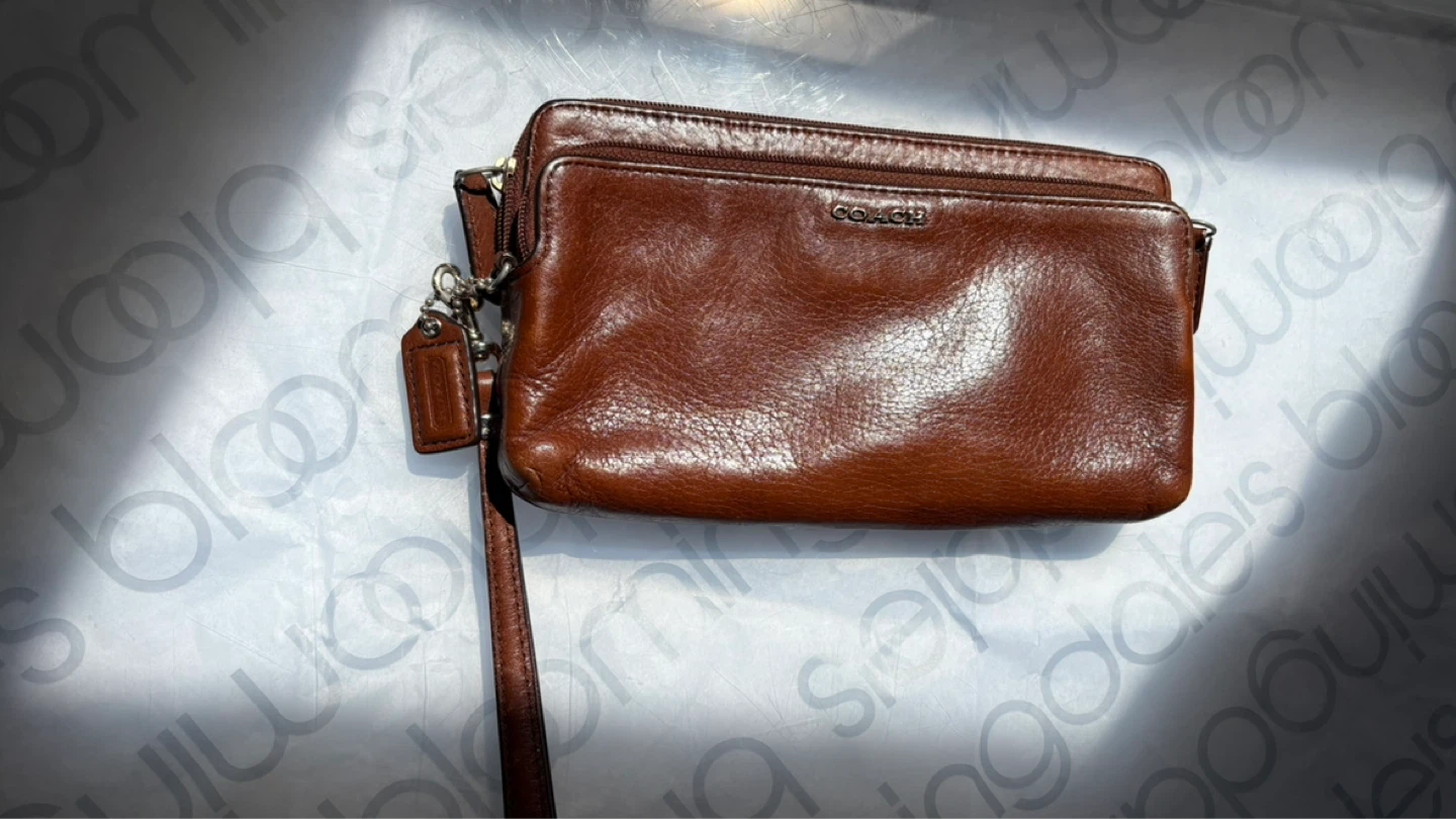 Vintage Coach Brown Leather Wristlet Clutch