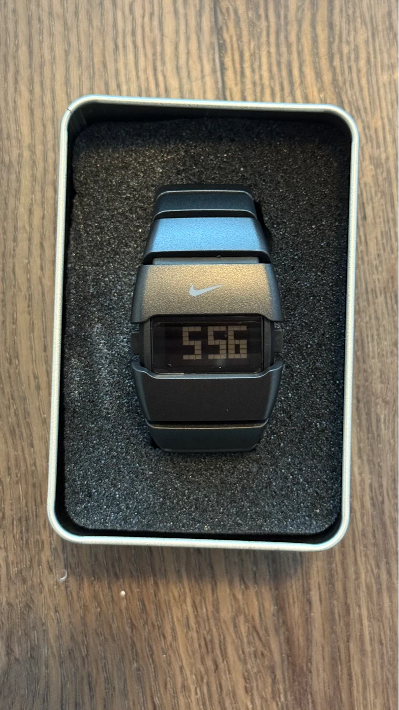 Nike Watch - photo 3