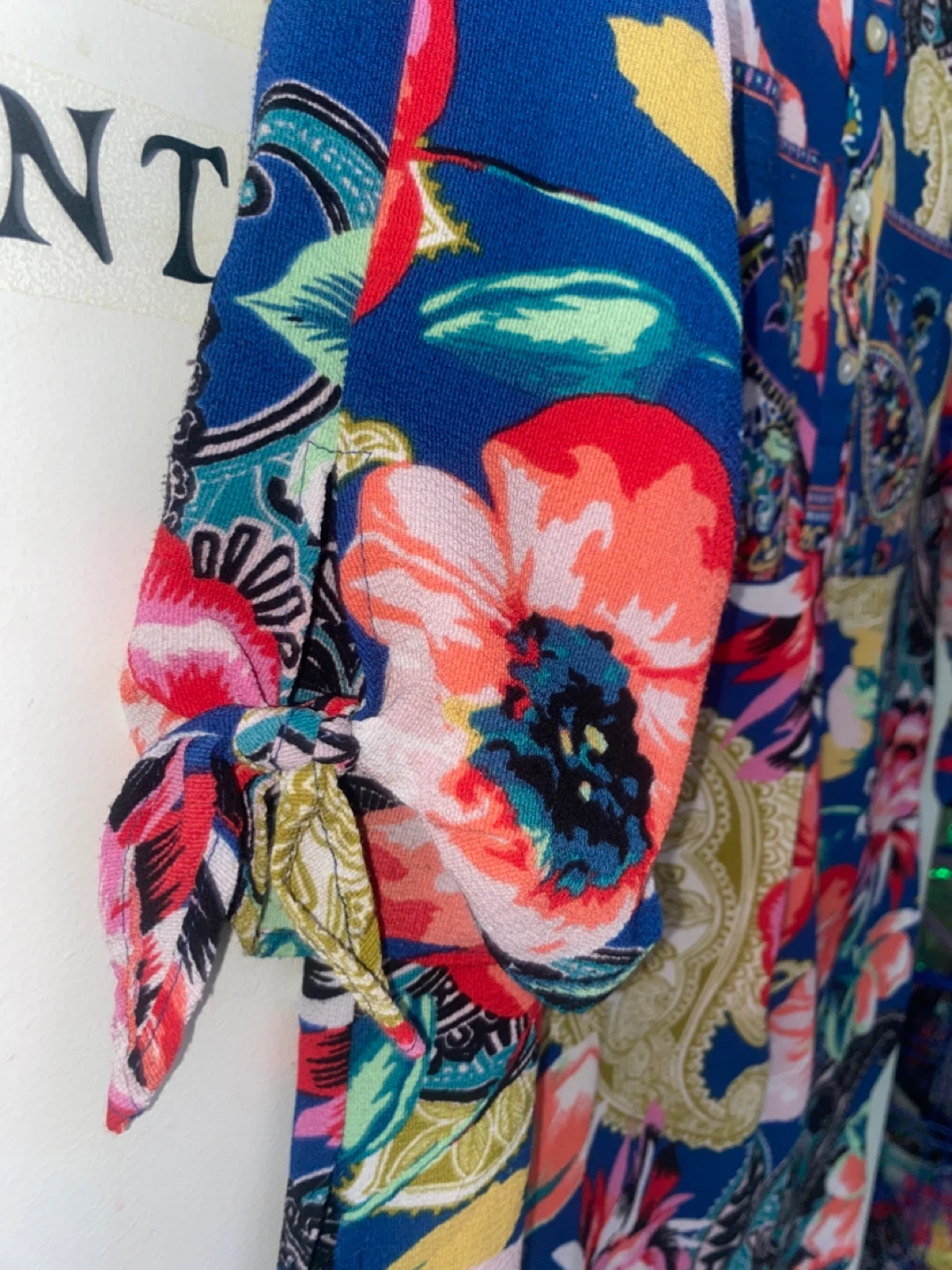 Fig & Flower Women's Floral Print Shirt Size S - photo 4