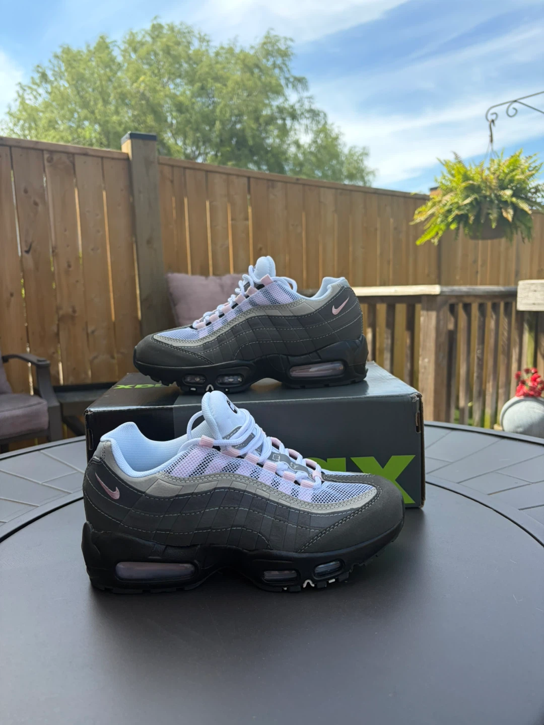 Nike air max 95s pink