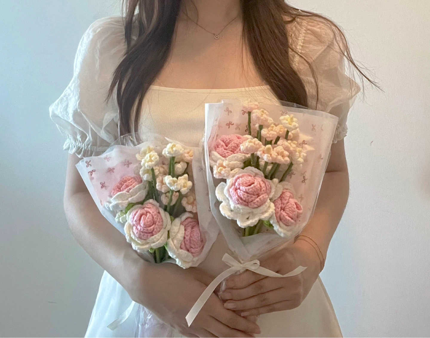 🎓Grad Bouquets - rose & baby's breath