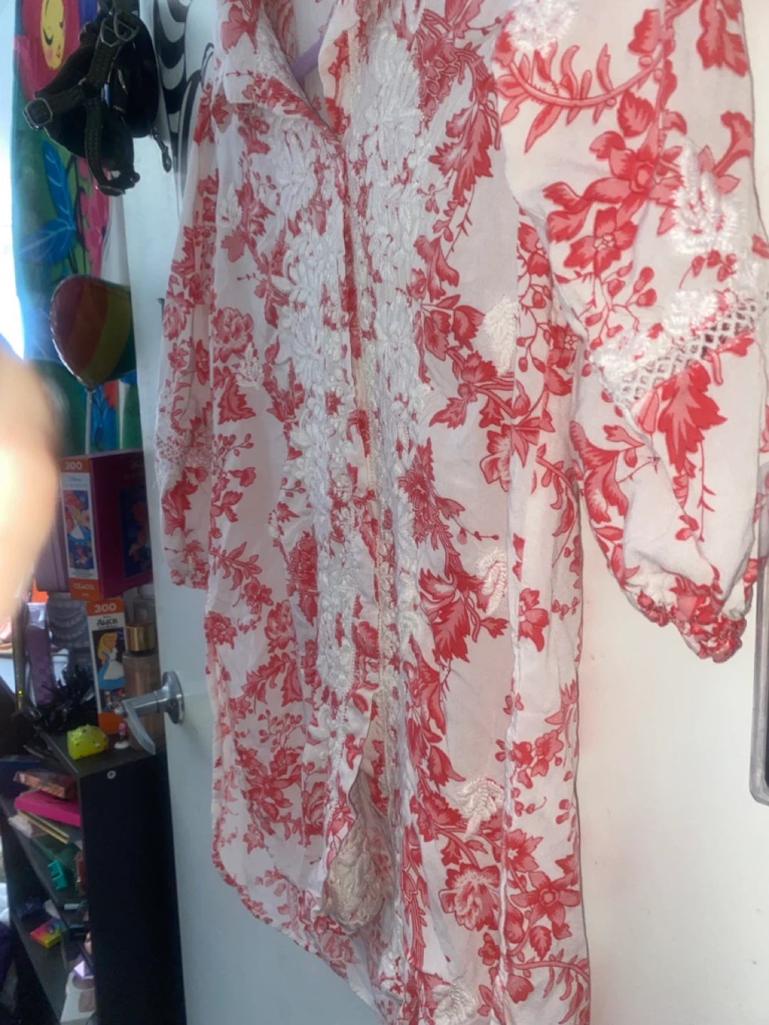Sabritha Red Floral Embroidered Tunic Shirt Size M - photo 4