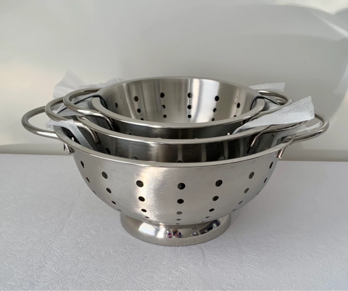 Williams Sonoma Stainless-Steel Colander Set