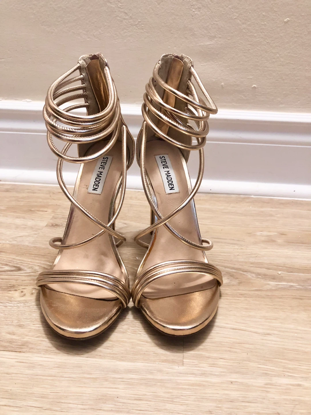 Steve Madden Gold Heels - photo 2