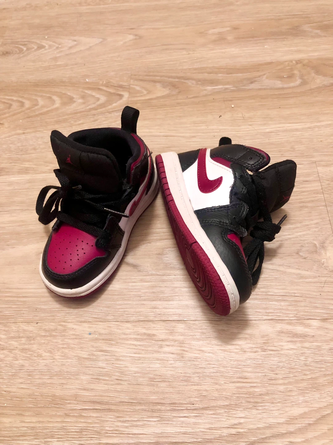 Toddler Air Jordan 1 High Sneakers - photo 2