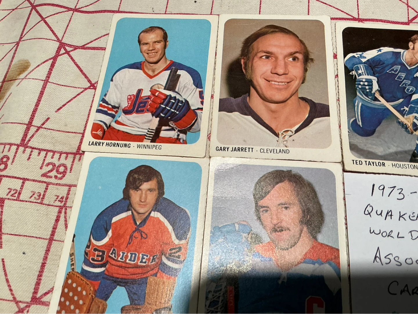 5. 1973-74 Quaker Oats WHA Trading Cards ! - photo 3