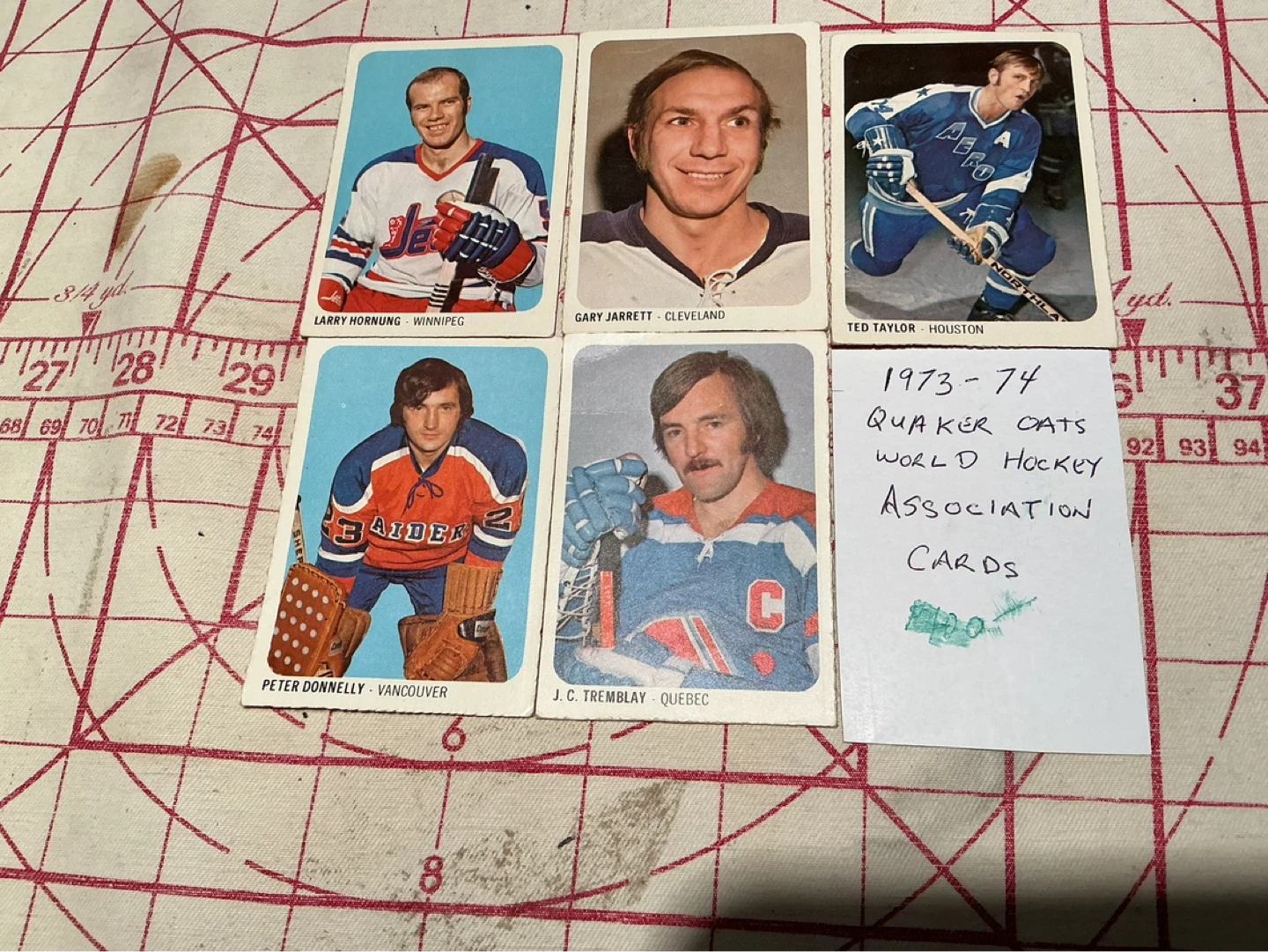 5. 1973-74 Quaker Oats WHA Trading Cards !