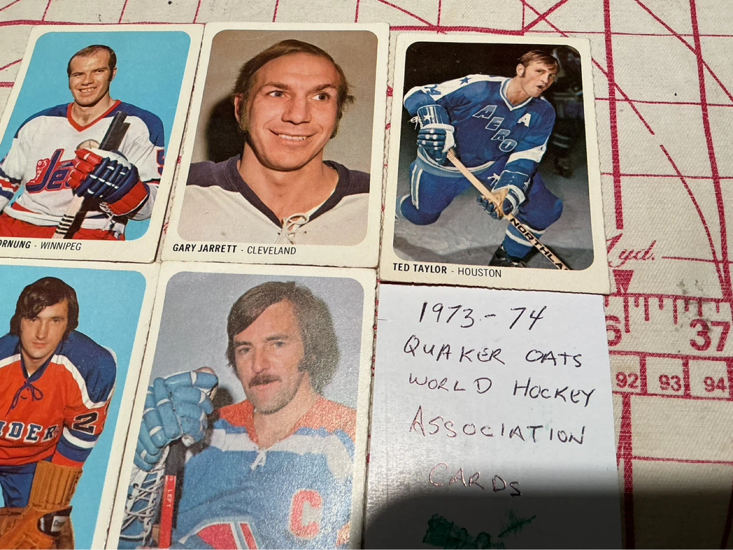 5. 1973-74 Quaker Oats WHA Trading Cards ! - photo 4
