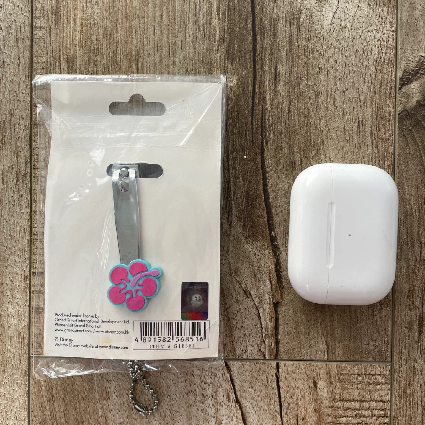 BRAND NEW 🥕 Stitch Nail Clipper - photo 2