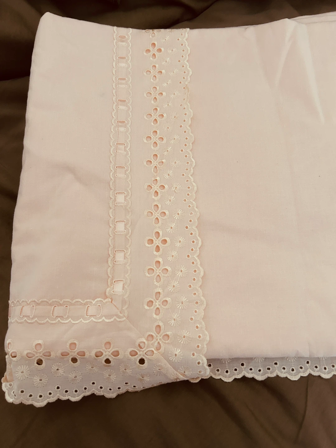 NEW Eyelet Duvet Cover and Pillow Sham Set