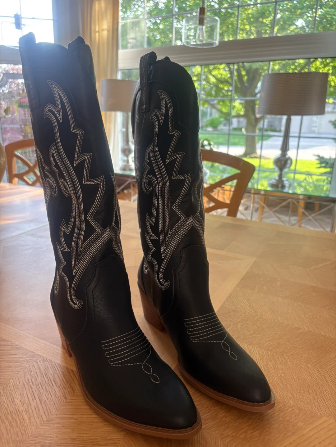Black Cowboy Boots with White Stitching - Size 8 -New ✨ - photo 3