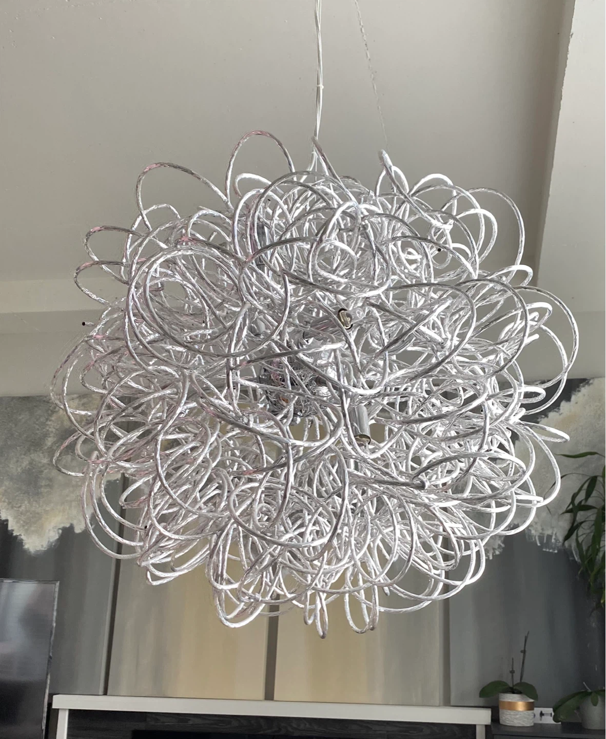 Tangled diamond cut steel metal pendant chandelier 24” 8 lights