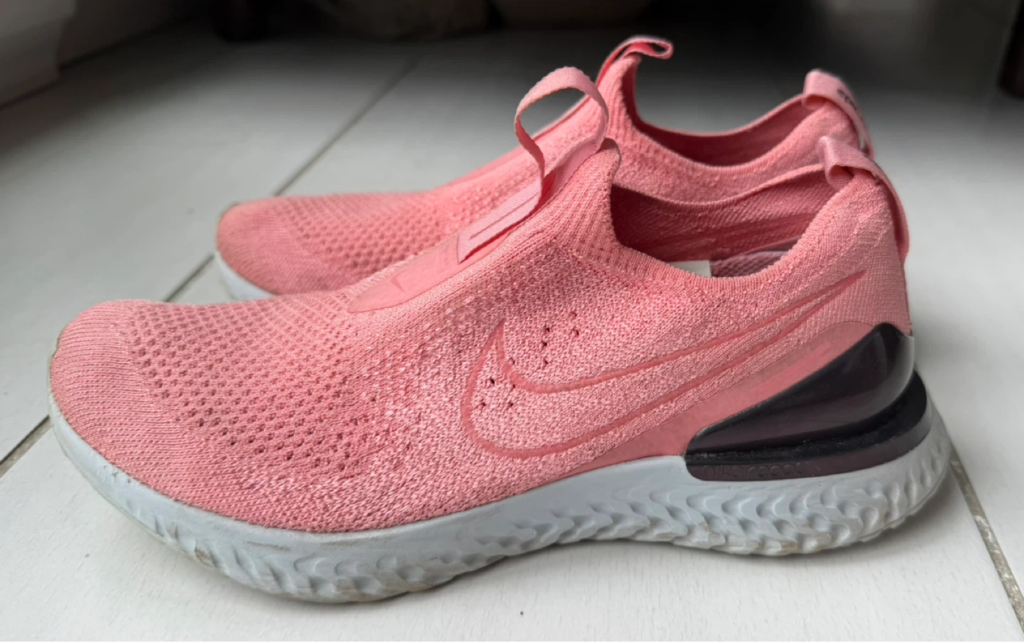 Nike Epic React Flyknit 2 Women's Running Shoes