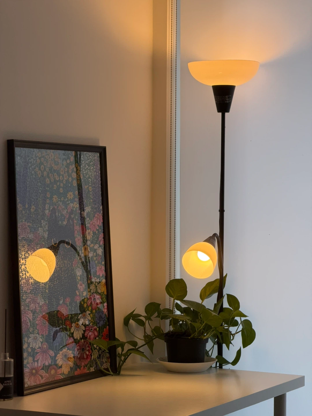 Floor Uplighter/Reading Lamp - Black/White - photo 3