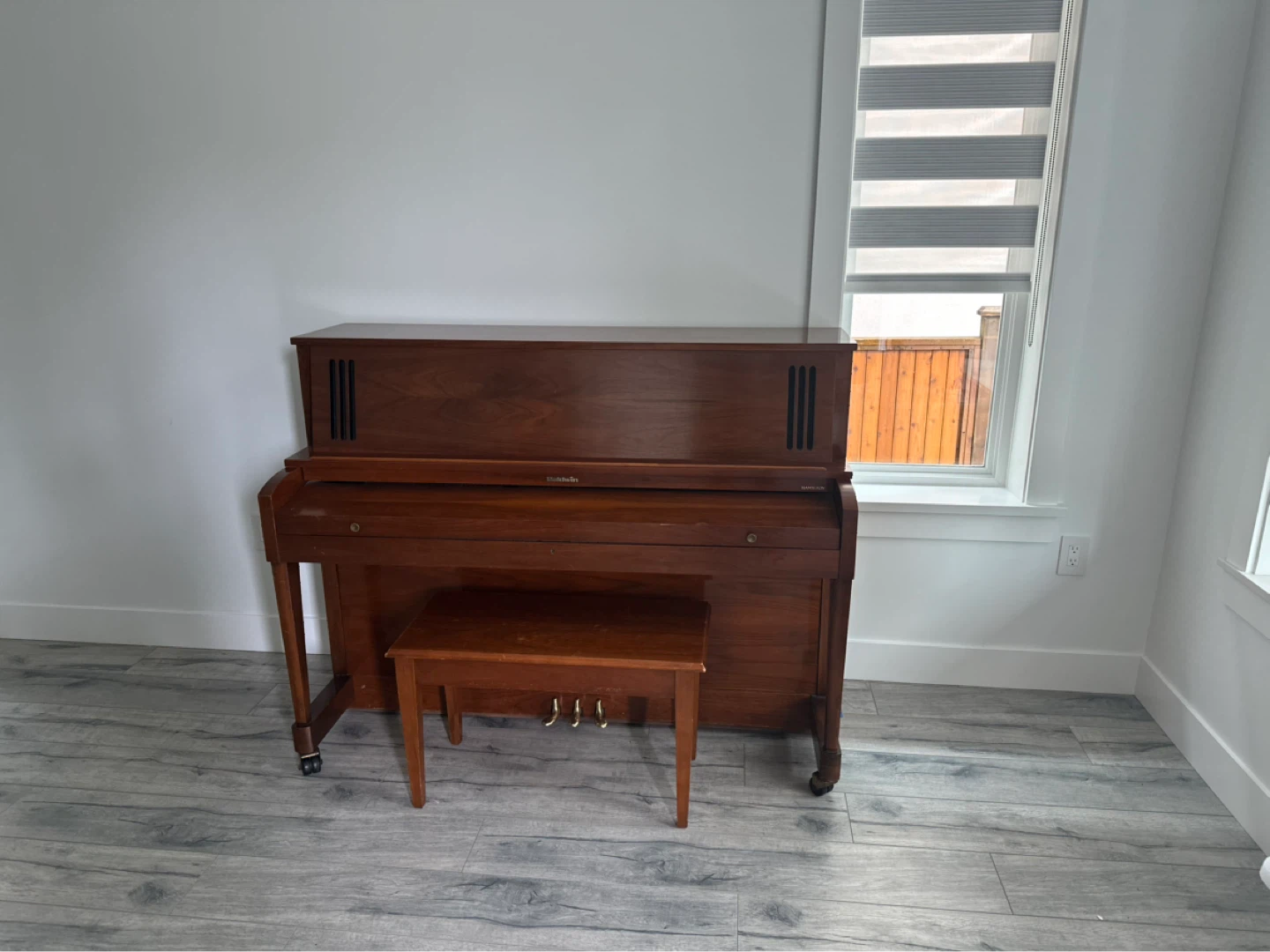 Piano movers