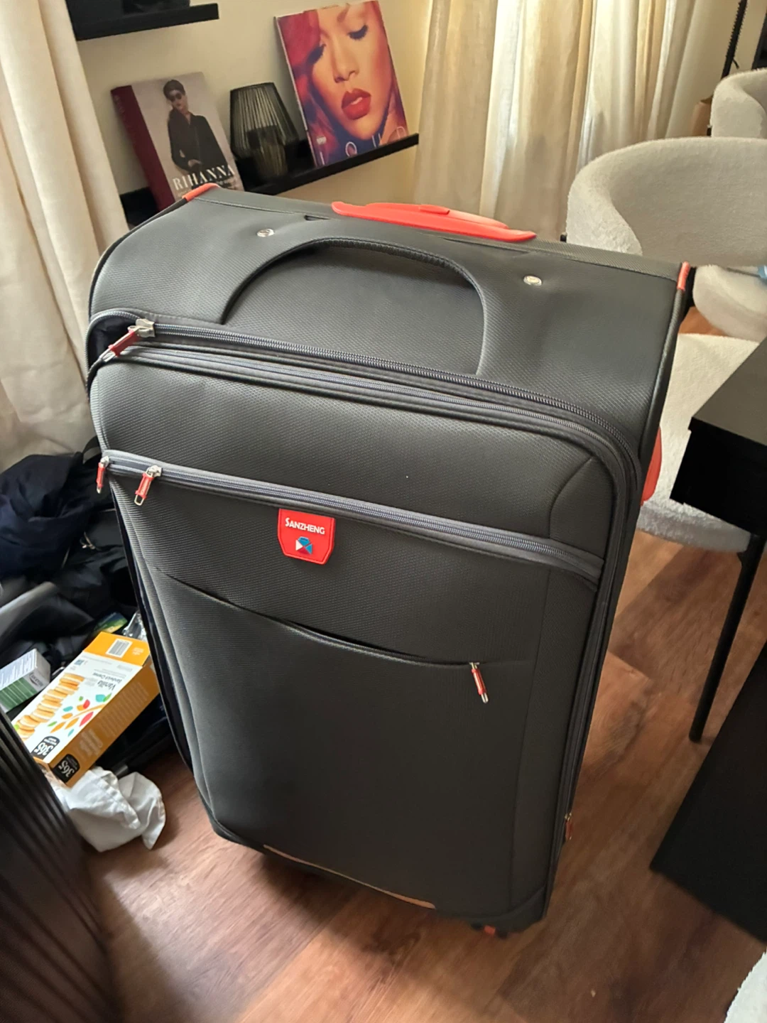 New ! SANZHENG Dark Grey Large Rolling Suitcase with Red Accents - photo 3