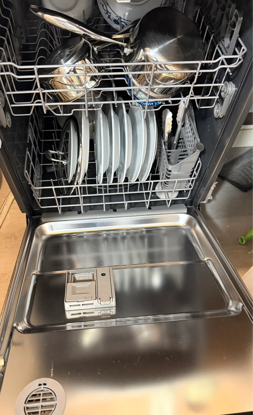 Maytag 24 in. Stainless Steel Dishwasher - photo 4
