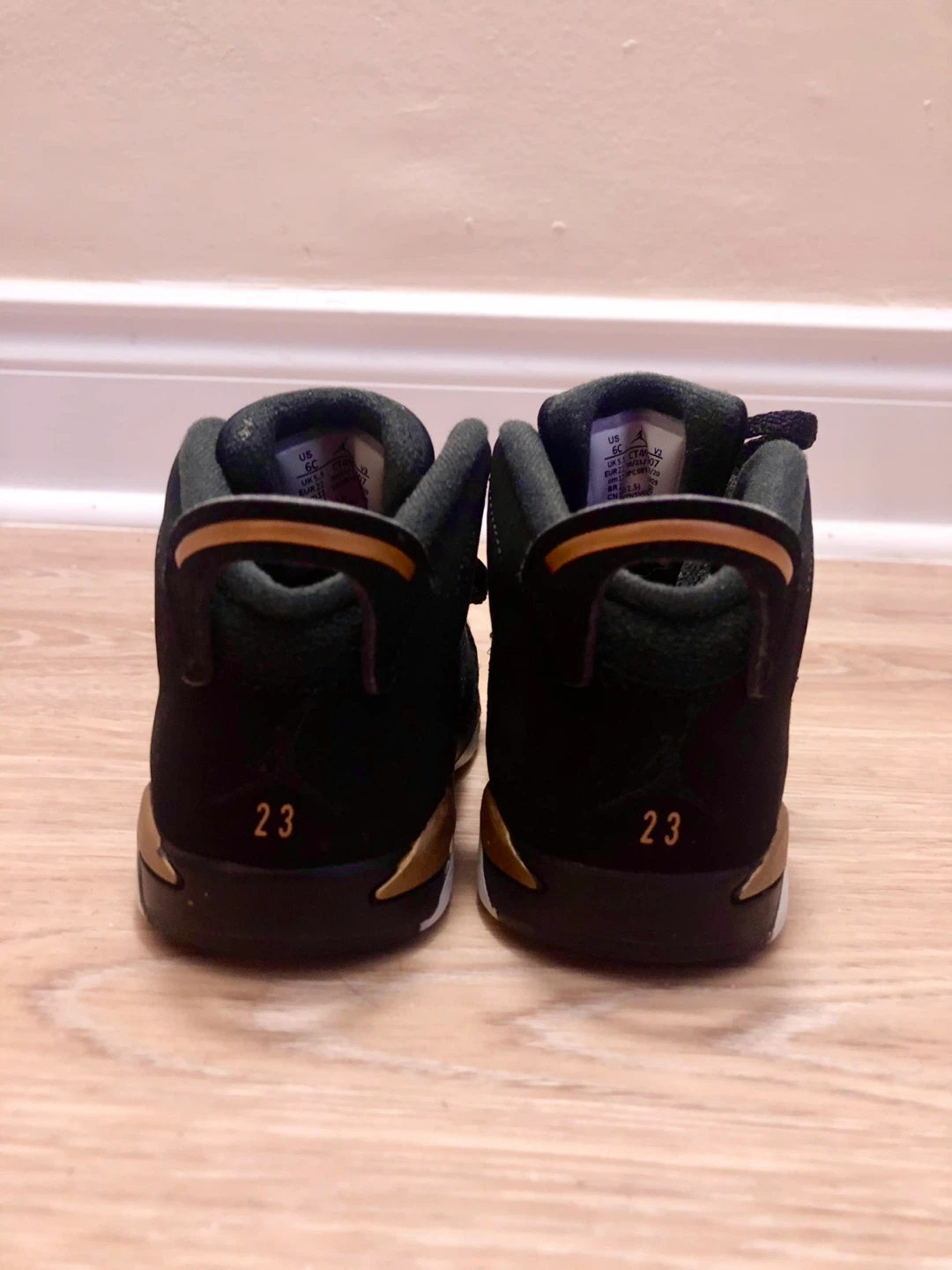 Air Jordan 6 Toddler Shoes - photo 4