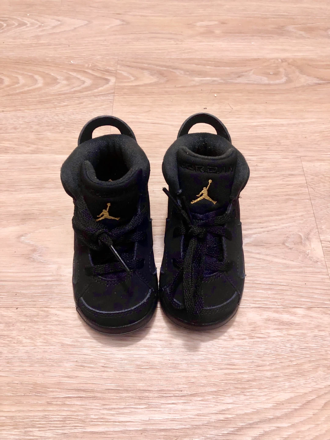 Air Jordan 6 Toddler Shoes - photo 3