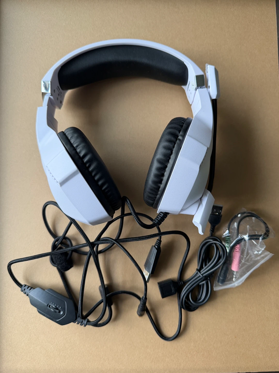 Ozeino Gaming Headset - White