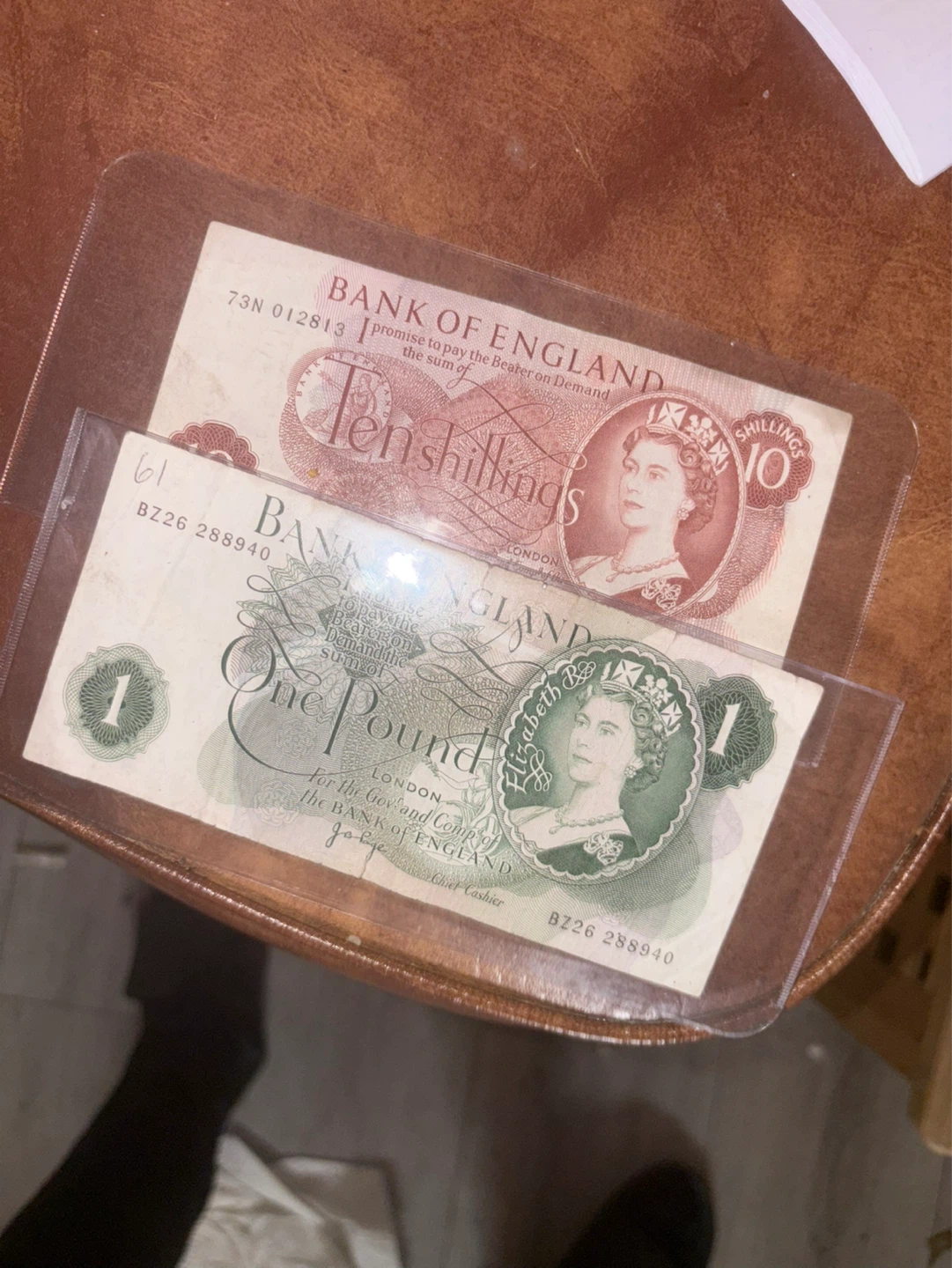 Bank of England One Pound and Ten Shillings Banknotes