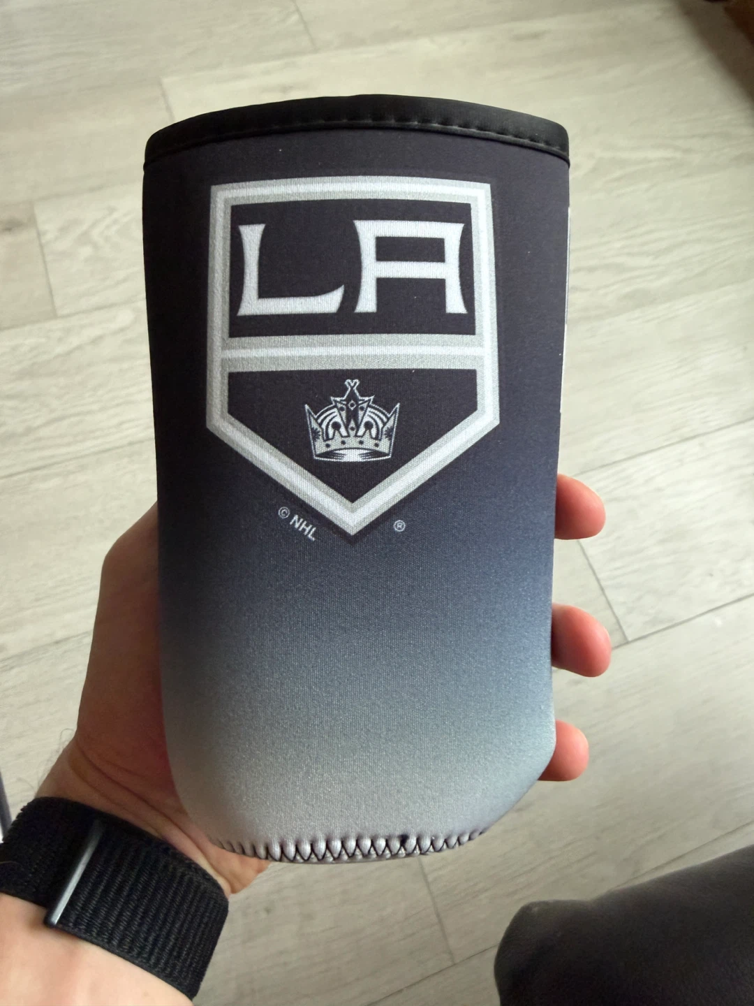 NHL Los Angeles Kings Reusable Cold Bottle Sleeve
