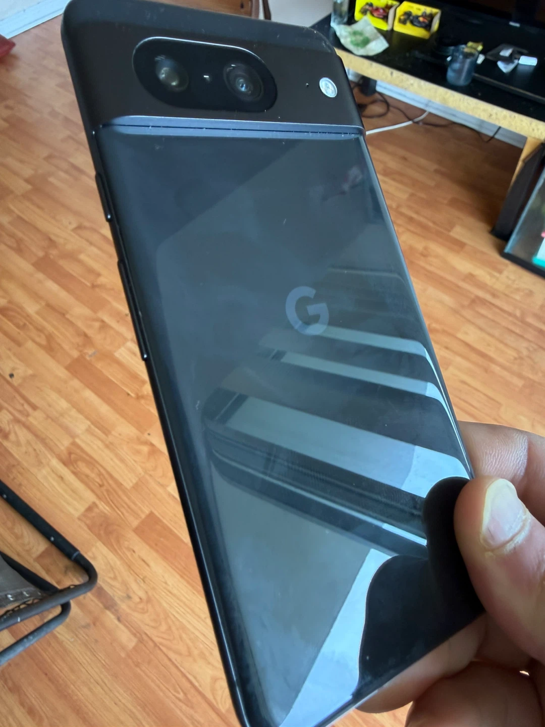 Google Pixel 8 128 gb - Like New - photo 3