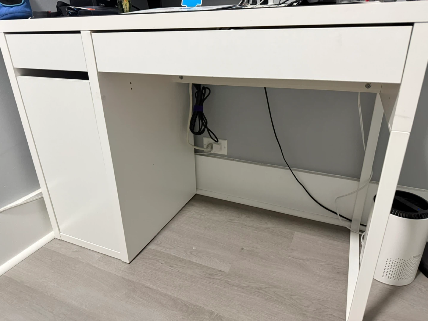 IKEA MICKE Desk and Office chair