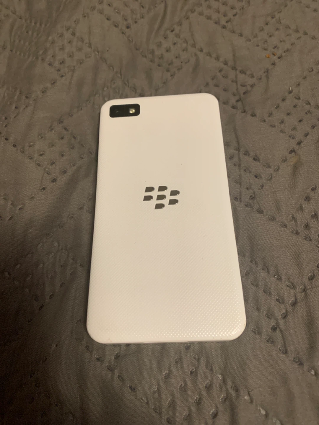 BlackBerry Smartphone - White - photo 2