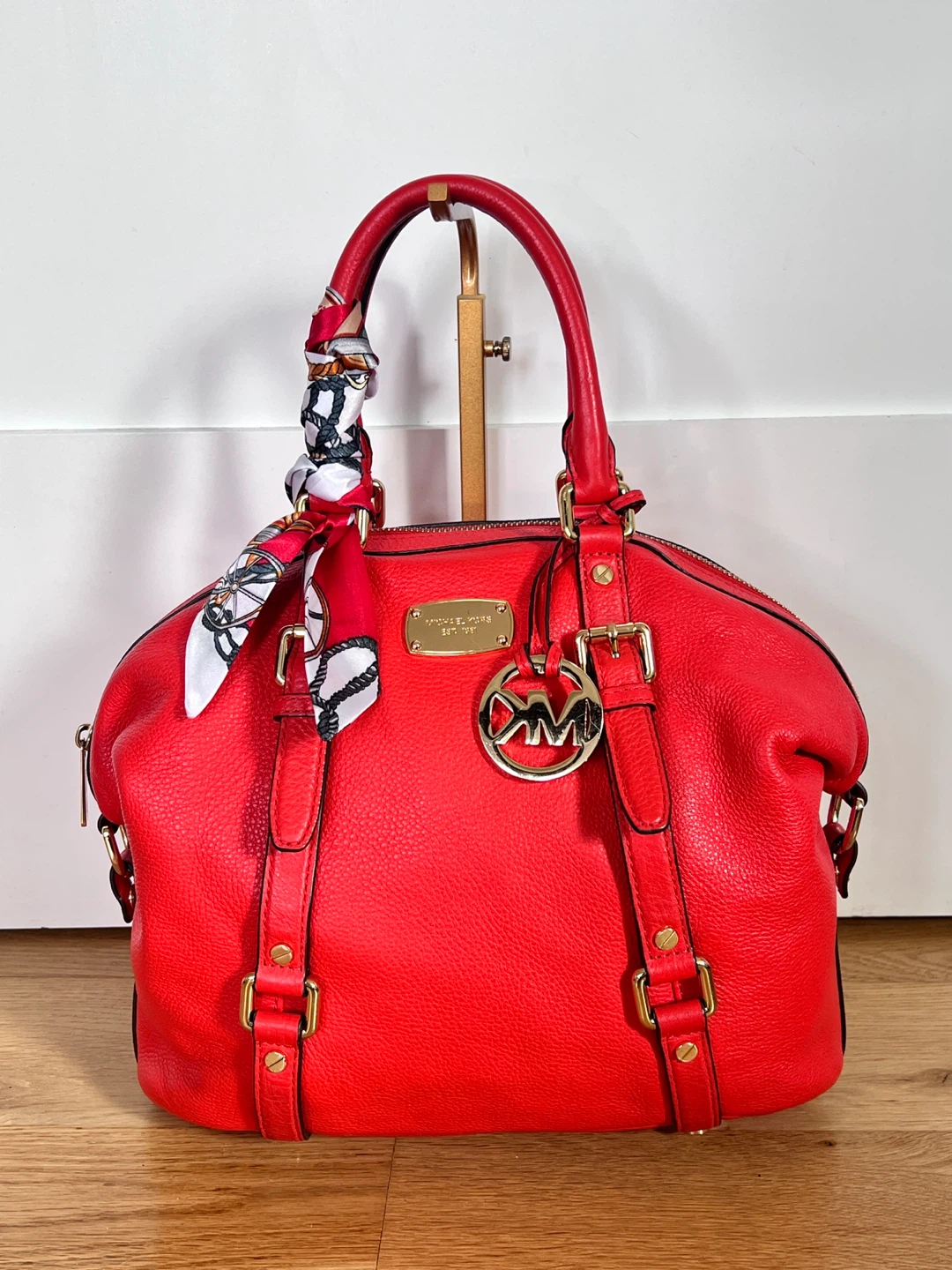Michael Kors Handbag in hot chilli red