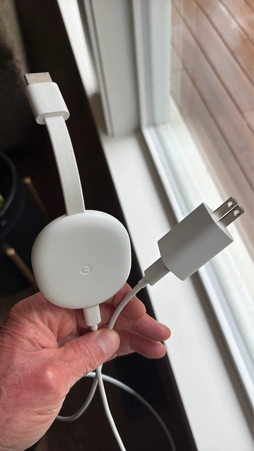 Google Chromecast with Google TV (4K) - photo 2