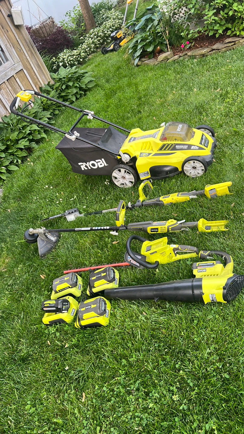 Ryobi 40V Lawn Mower, Trimmer, Leaf Blower, Hedge Trimmer, - photo 5