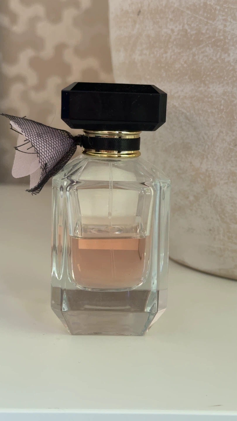 Victoria Secret Tease Perfume - photo 2
