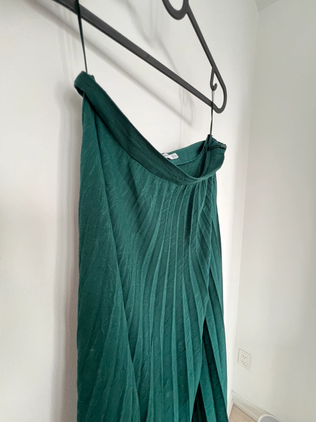 3 skirts: size S