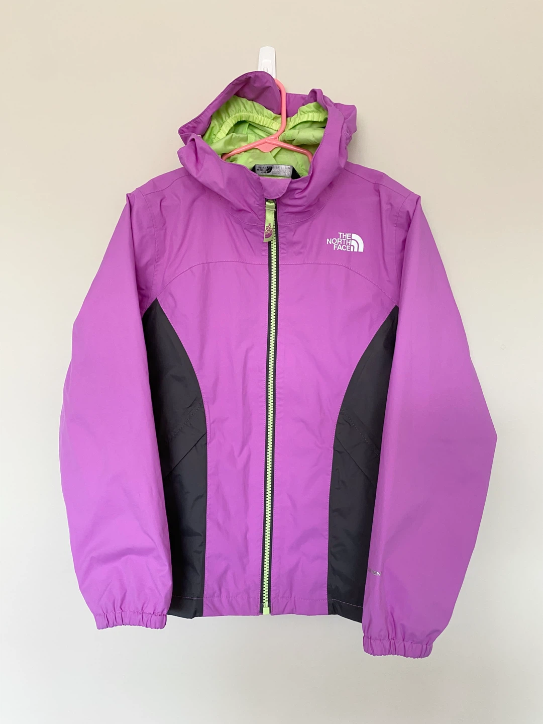 The North Face Girl’s Hooded Light Jacket Sz 7-8 EUC!