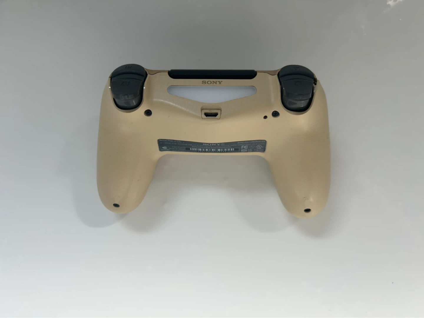 PlayStation 4 controllers - photo 4