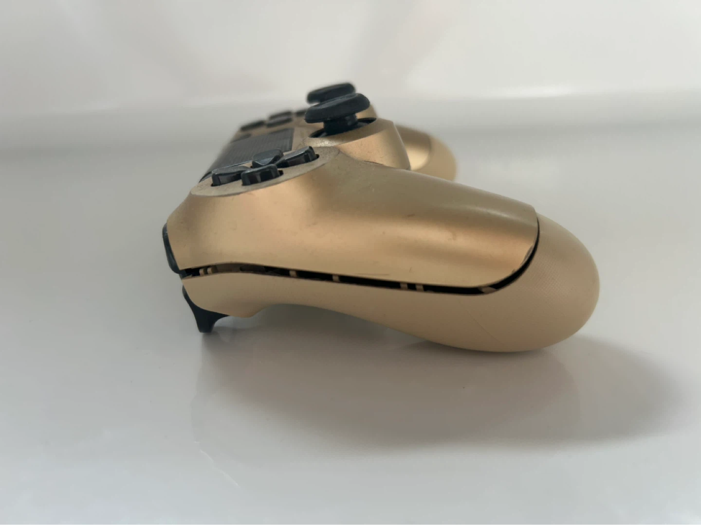 PlayStation 4 controllers - photo 5
