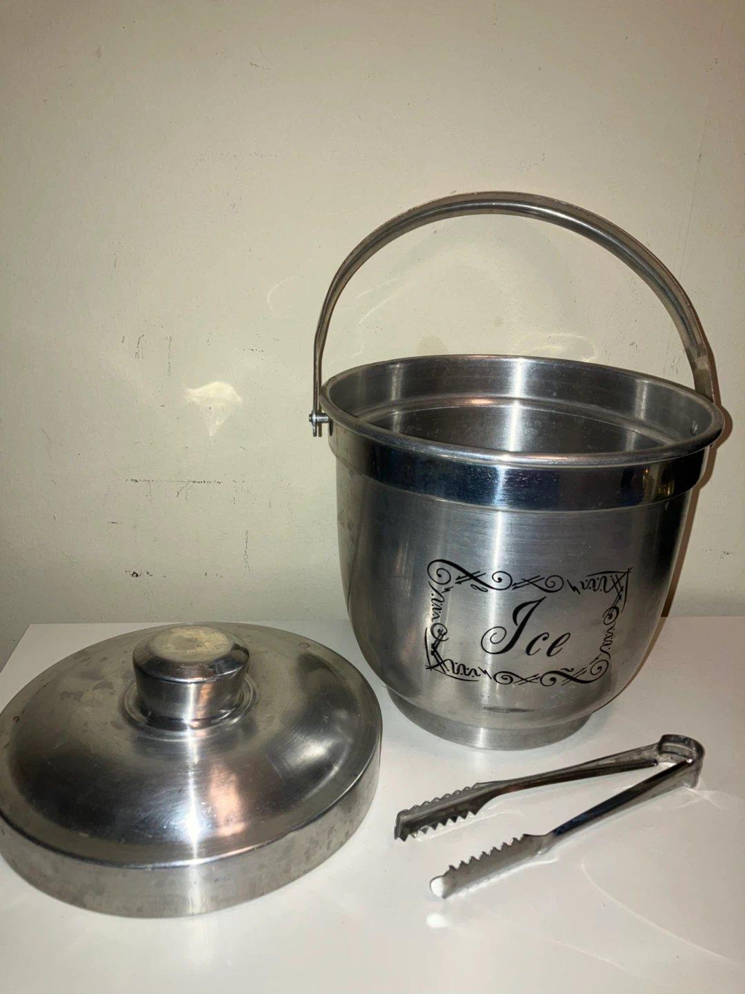 Aluminum Ice Bucket with Tongs and Lid