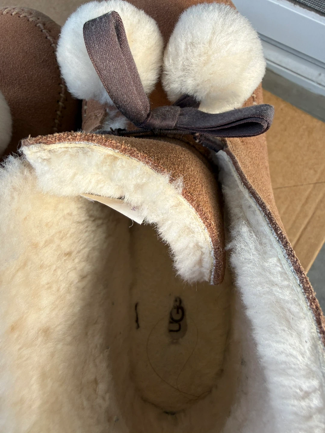 Ugg Brown Suede Pom Pom Boots Size 9 - photo 5