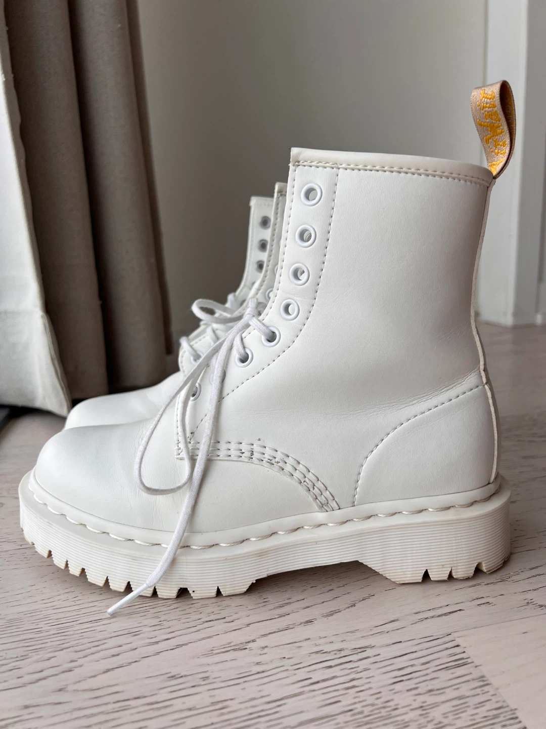 Dr. Martens White 1460 Pascal Boots
