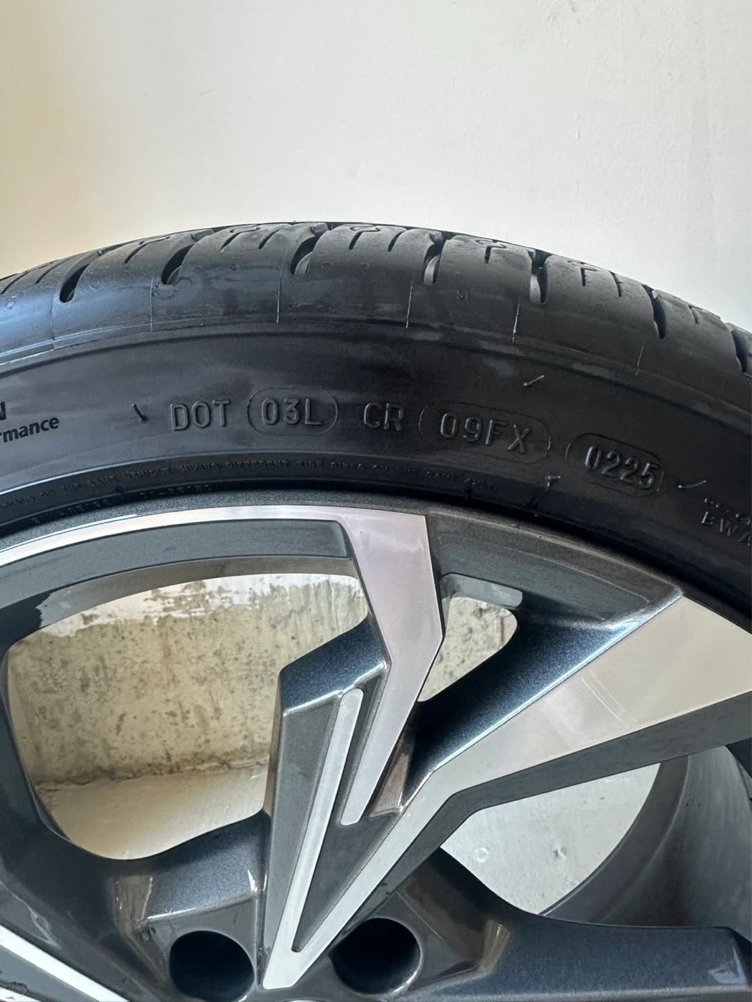 18” Audi Rims & Michelin Pilot Sport All Season Tires - photo 5