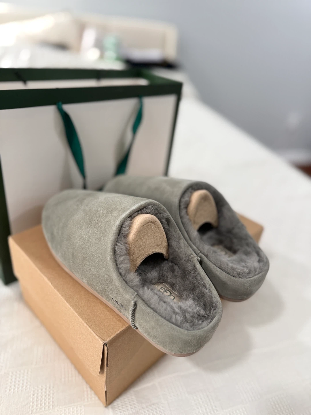 UGG Elea Slip-On Slipper Size W8 - photo 3
