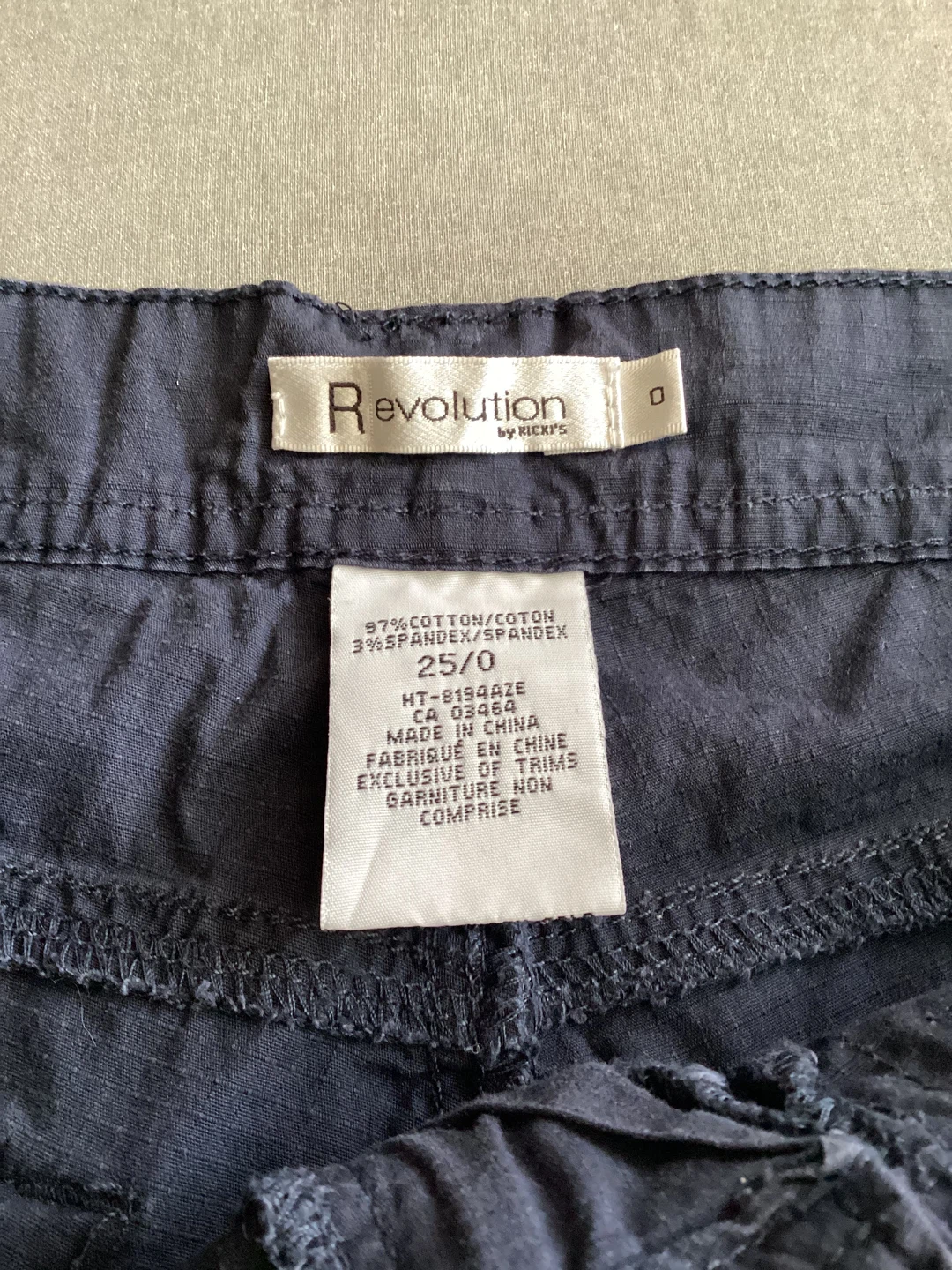 REVOLUTION BY RICKI’S NAVY CARGO CAPRI - photo 3