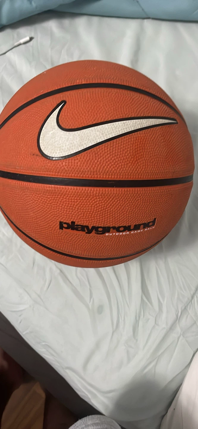 Nike Playground Outdoor Game Basketball