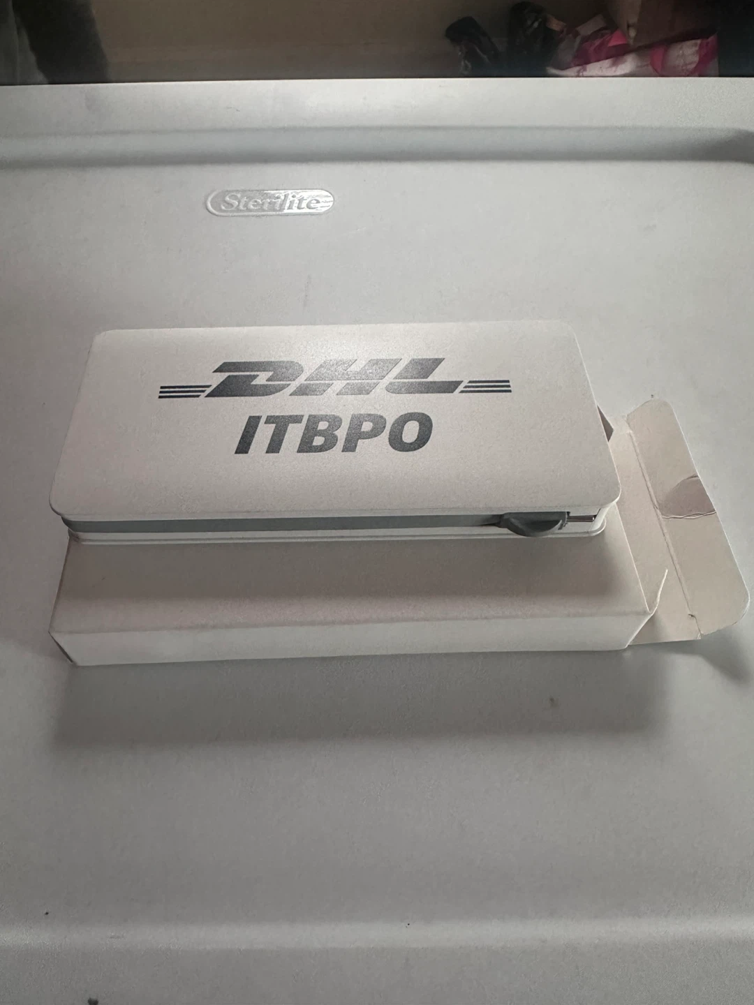 DHL ITBPO 10000mAh Wireless Power Bank
