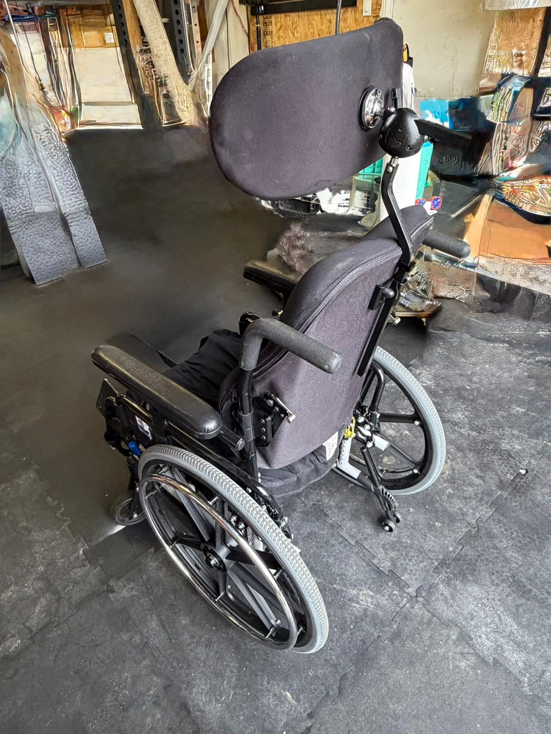 MI Shape Wheelchair with Headrest - photo 4