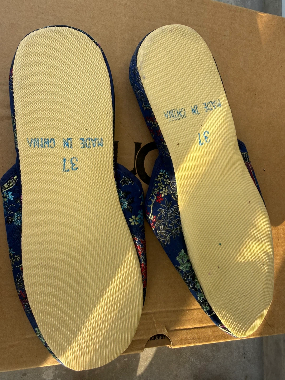 Blue Embroidered Slippers Size 7 - photo 2